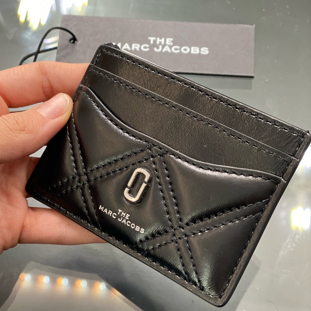 The Marc Jacobs Quilted Leather Card Case in Black - Picture 1 of 8